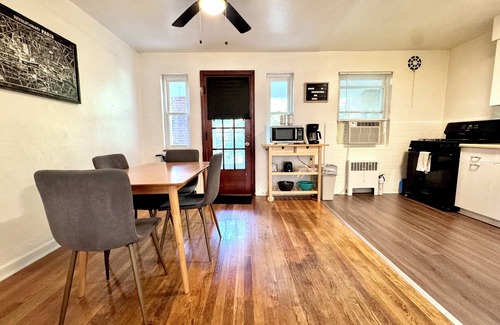 Westwood Apartamento | Serene 2-bedroom apartment with AC in charming Cincinnati