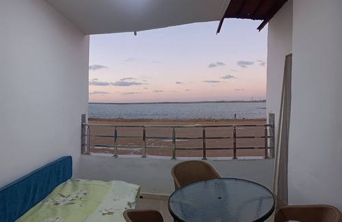Alexandria Apartamento | Serene 2-bedroom Sea view apartment with WiFi in Abu Qir - Alexandria - Egypt