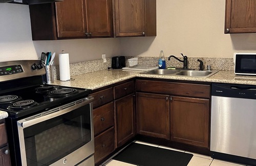 Fresno Condominio | Serene 2bed/1bath condo with parking