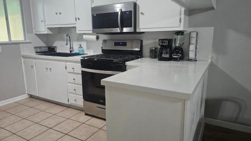 Austin Casa | Serene 2br Hideaway Near Downtown & Airport