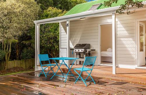 Mount Eden Casa | Serene 2BR Home w Grill & Yard by Zodiak Stays