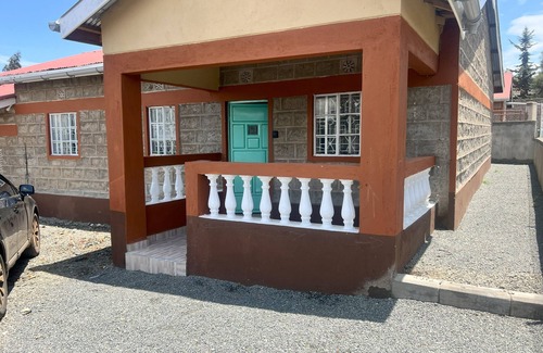 Naivasha Villa | Serene 3-bedroom Villa in Lakeview estate, Naivasha-with views of Lake Naivasha.