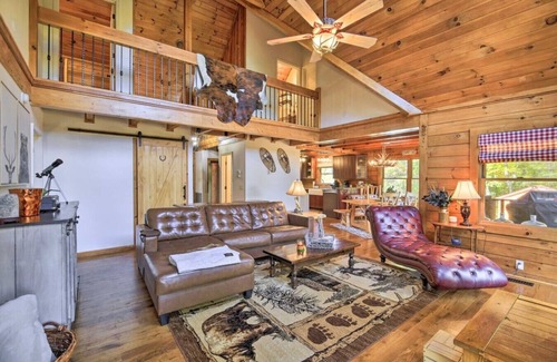 Mouth of Wilson Apartamento | Serene 4BR Cabin: Mouth of Wilson Countryside Retreat