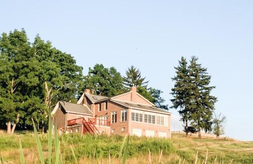Burgettstown Casa | Serene 6BR country home on 325 acres ATV for rent