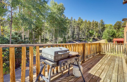 Amalia Casa | Serene Amalia Cabin with Deck and Mountain Views