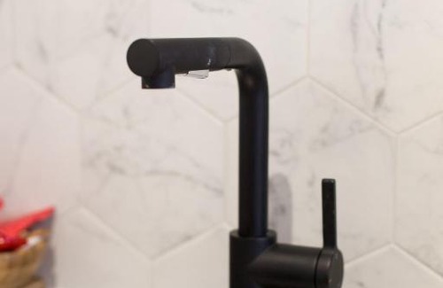 Little Italy Apartamento | Serene and Styled Little Italy Studio full bath by Den Stays