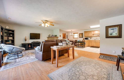 Squires Casa | Serene Ava Countryside Home w/ Deck & Fire Pit