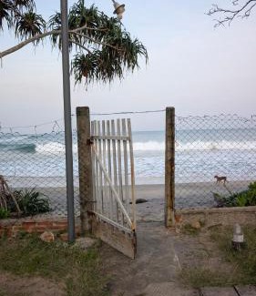 Matara District Hotel | Serene Beach Hotel Dickwella
