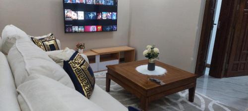 Dar es Salaam Apartamento | Serene BnB - Apt 07 Makongo after Mlimani City