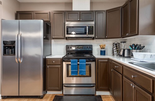 Stafford Casa | Cueva serena en Stafford, Va