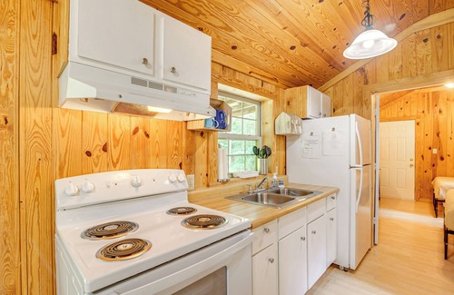 Clarkson Cabina | Serene Clarkson Cabin ~ 4 Mi to Nolin Lake Access!