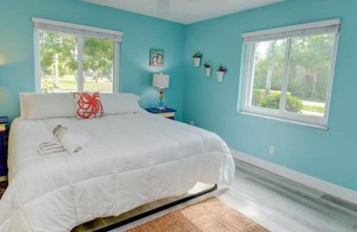 Stuart Casa | Serene Cottage in Stuart