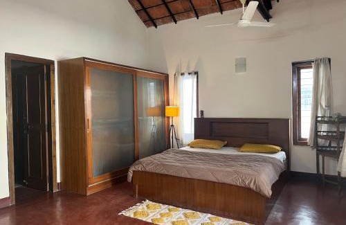 Agara Casa | Serene Cottage-Style Room near Indiranagar