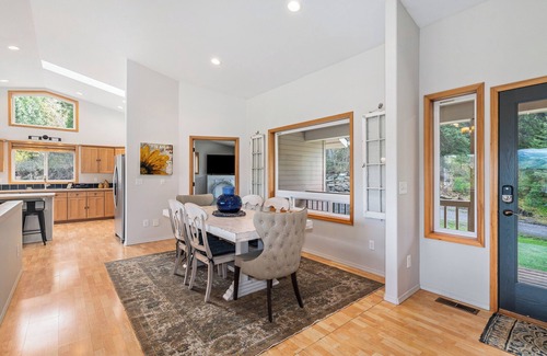 Cashmere Casa | Serene Country Home with Pool and Hot Tub