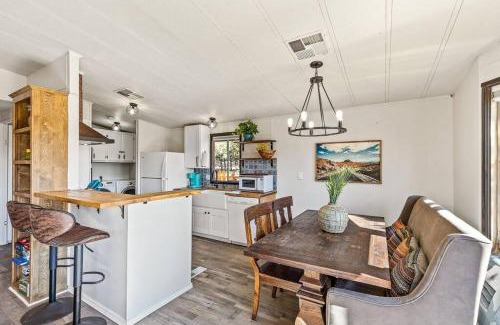 Williams Casa | Serene Desert Oasis Grand Canyon Pet Friendly