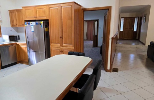 Laverton Casa | Serene Escape in Altona Meadows
