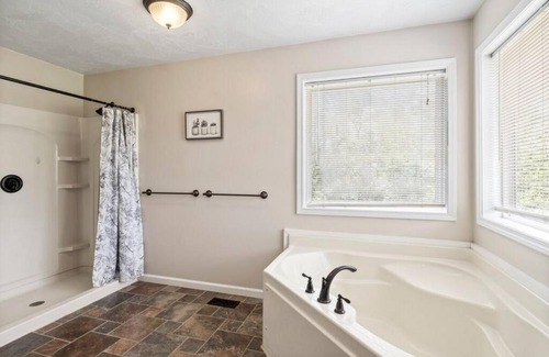 Lansing Apartamento | Serene Escape In Finger Lakes Wine Country Close to Ithaca