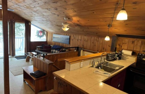 Eidelweiss Village Chalet De Esquí | Serene Forest Chalet - A White Mountains Adventure