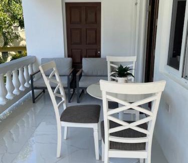 Reading Apartamento | Serene Getaway-Newly renovated spacious 2 beds 2 baths