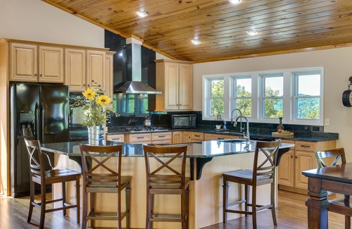 Granville Casa | Serene Granville Home w/ Cumberland River Views!