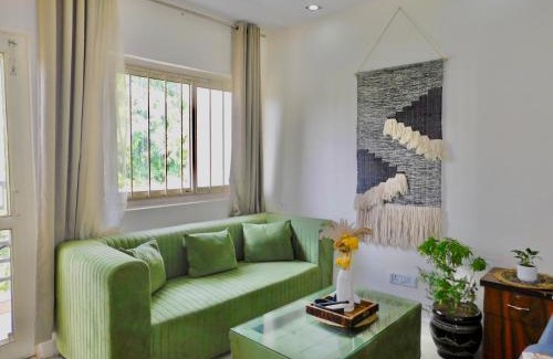 Nehru Place Apartamento | Serene Hemkunt 1BHK Home in GK1