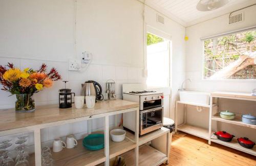 Cape Peninsula Casa | Serene Hide-Away with ocean views.