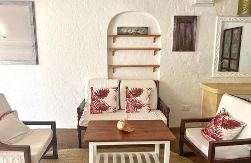 Malindi Complejo | Serene Hideaway in Malindi Near Malindi Golf and Country Club & Beach