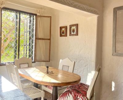 Malindi Complejo | Serene Hideaway in Malindi Near Malindi Golf and Country Club & Beach