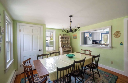 Hyannis Port Casa | Serene Hyannis Port Home with Pond Views