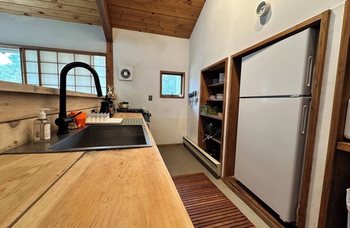 Kerhonkson Casa | Serene Japanese traditional crafted farmhouse acres of woodland.