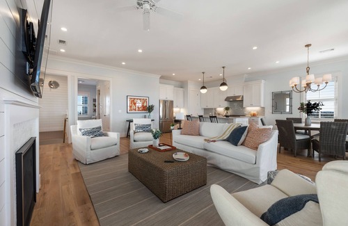 Beachtown Casa | Serene Lagoon-Front Home. Best Sunset View in Beachtown - 4 bed/3 bath. Elevator