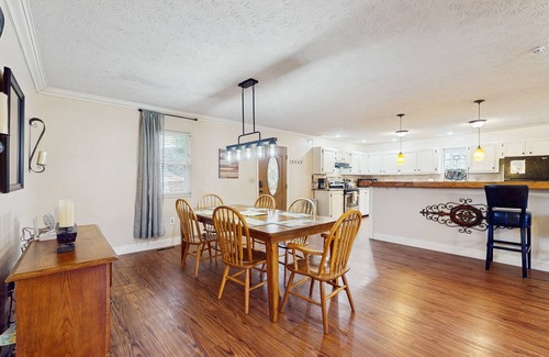 Caryville Cabina | Serene lake home with foosball, dartboard, luxe kitchen - dog friendly!