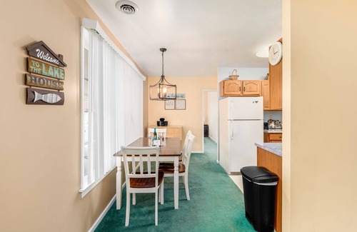 Saint Johns Casa | Serene Lake House at Indian Lake!