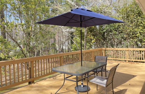 Cary Casa | Serene Landing Place near Downtown Cary