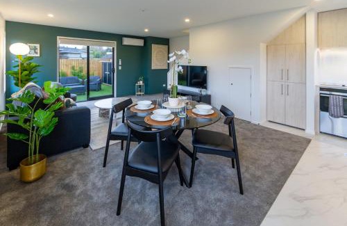 Christchurch Apartamento | Serene Living 2 bed with Carpark