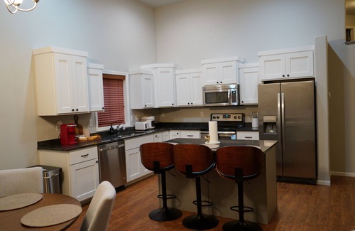 Fargo Casa | Serene Location\ Garage\ Close to\Suite Shots Golf\Hospital\Interstate