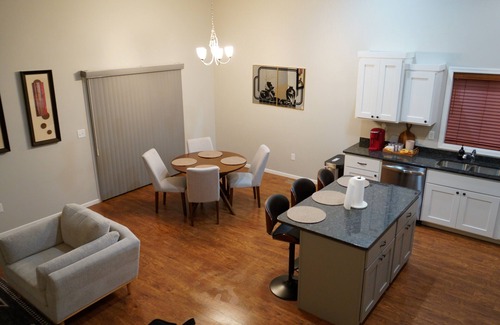 Fargo Casa | Serene Location\ Garage\ Close to\Suite Shots Golf\Hospital\Interstate