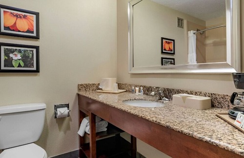 Meridian Casa | Serene Luxury Escape near Jimmy Rodgers Museum