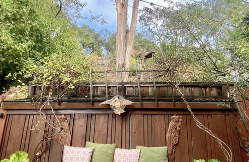 Merriewood Cabaña | Serene Montclair Getaway