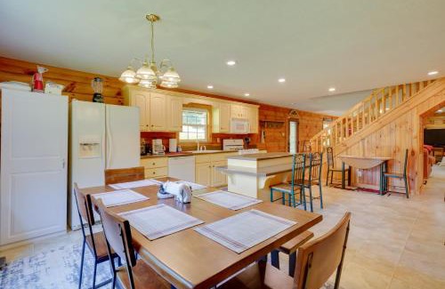 Procious Casa | Serene Mountain Retreat on 40 Acres with Fire Pit!