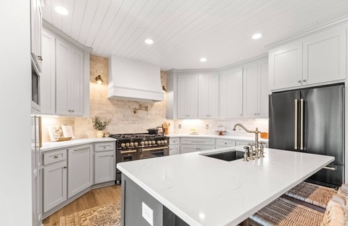 Cleveland Casa | Serene mountain view home with private pool, firepit, dry sauna, & AC