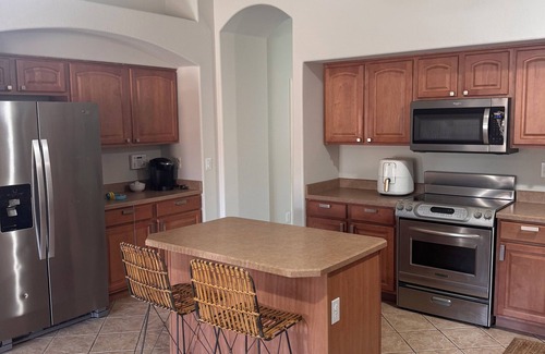 Maricopa Casa | Serene Oasis 3-bedroom bungalow with AC in Maricopa