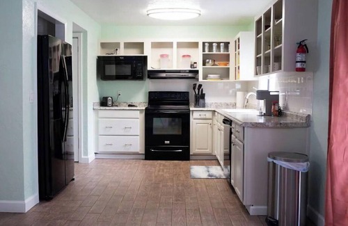 Port Saint John Casa | Serene Oasis: Saltwater Pool Home near KSC and Cocoa Beach"