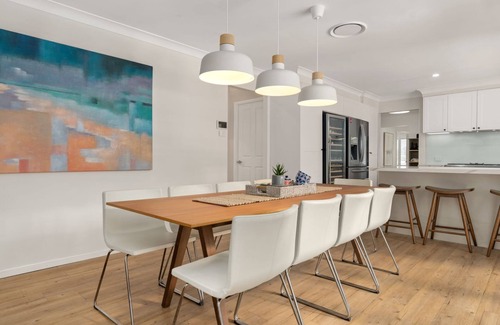 Culburra Beach Casa | Serene - Pet Friendly with Swimming Pool