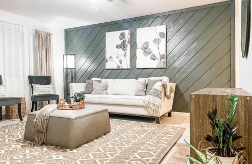 Tallahassee Casa | Serene Private Two Bedroom Townhouse in East TLH