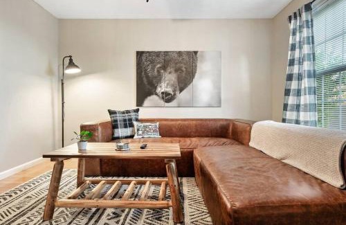 Sevierville Casa | Serene Retreat Private Hot Tub and Arcade
