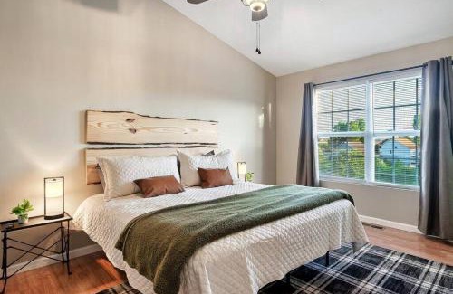 Sevierville Casa | Serene Retreat Private Hot Tub and Arcade