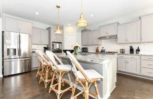 Greensboro Casa | Serene Retreat