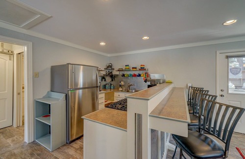 Howard Apartamento | Serene River Place Retreat Unit 1, 2-bedroom condo nestled along the river in Howard, CO.