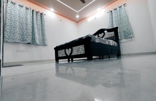 Serilingampally Casa | Serene Sanctuary